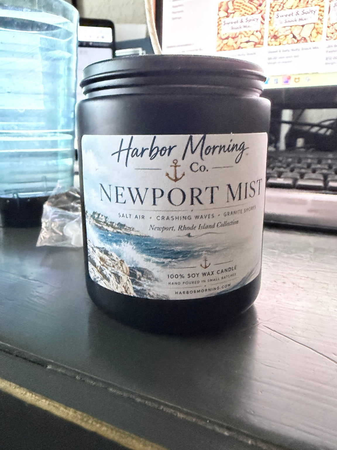 Newport Mist 8 oz soy candle